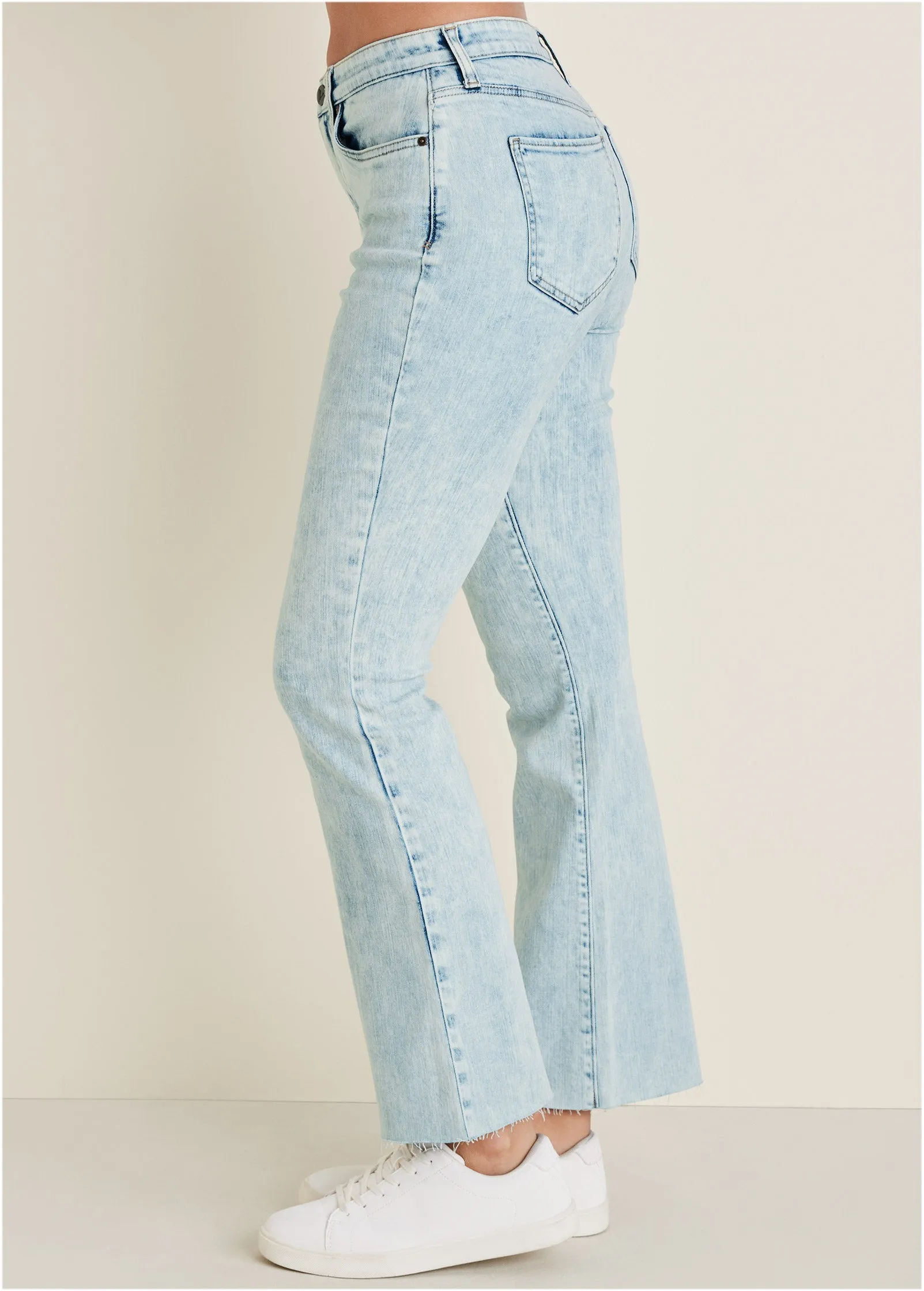 Brigitte Kick Flare Jeans - Acid Wash