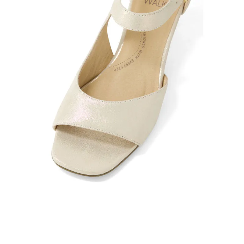 IRUNN XW - PALE GOLD SHIMMER LEATHER