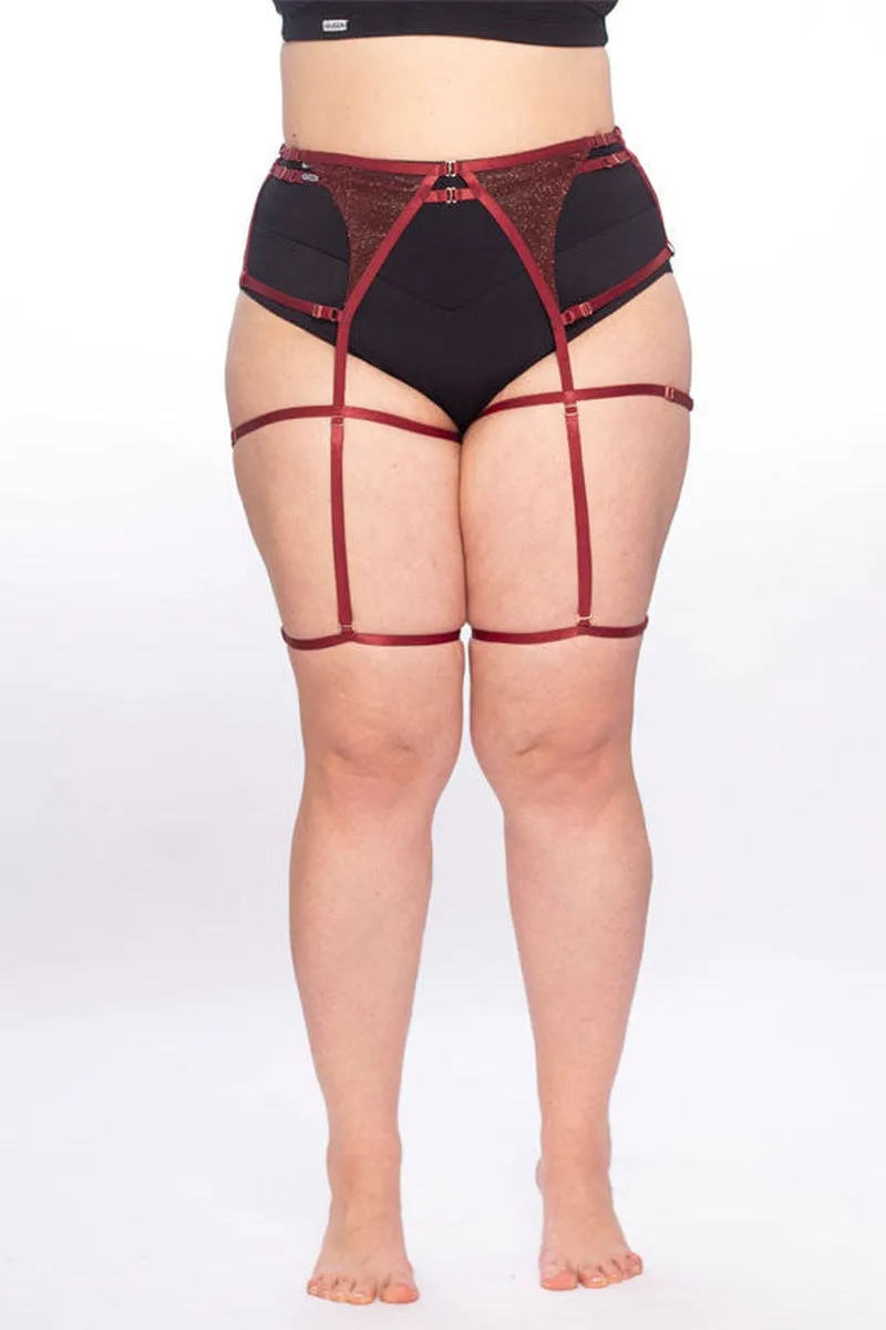 Queen Garter Belt - Cherry Shine