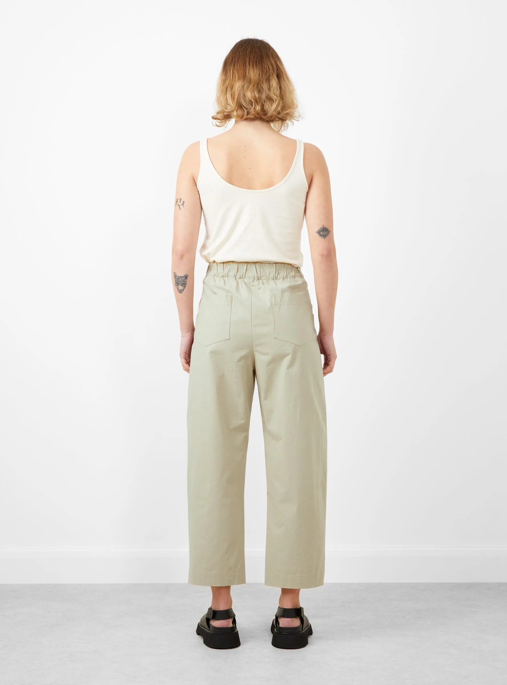 Signature Curve-Legged Trouser Sand Grey