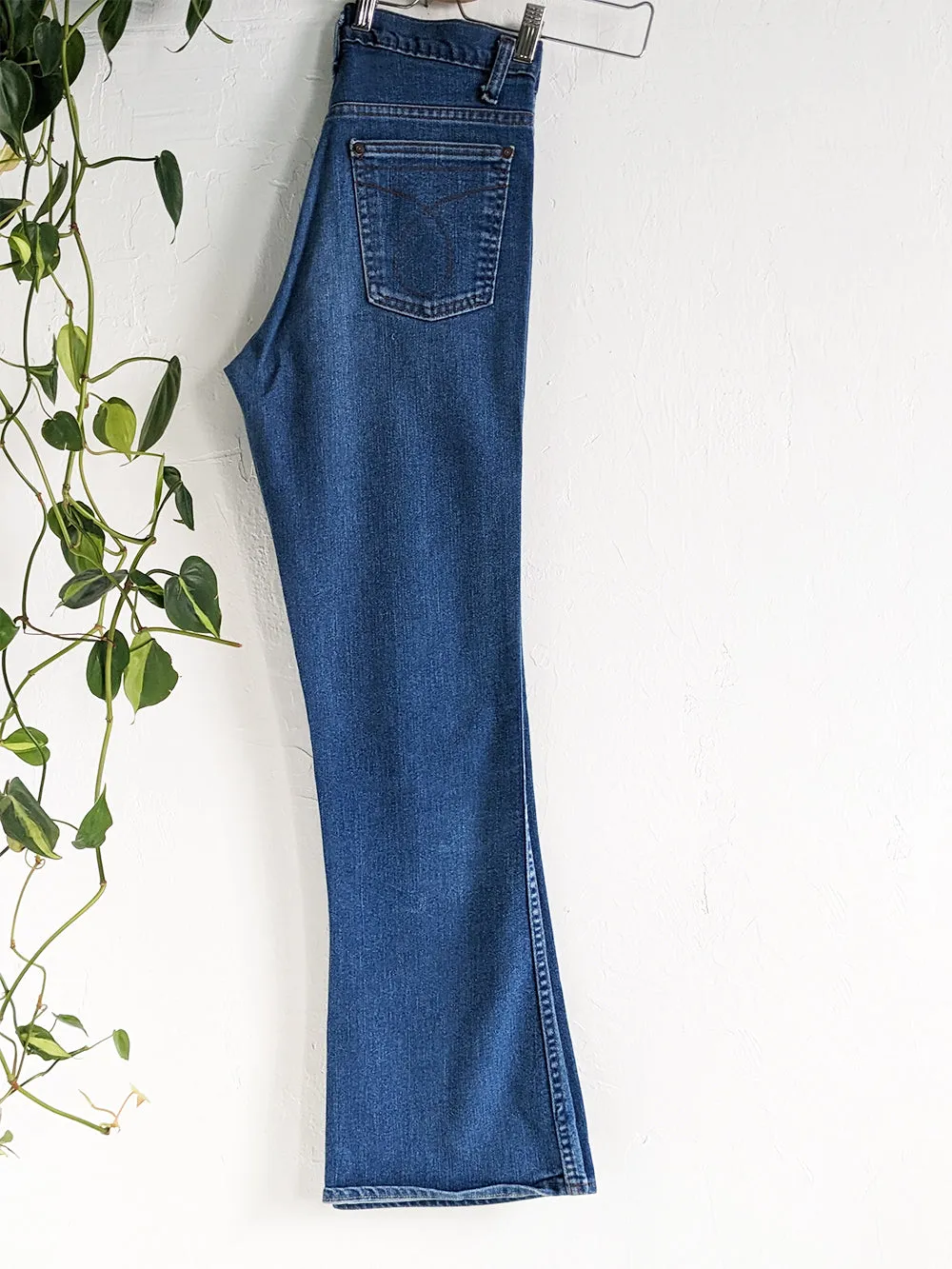 SPORTSWEAR Dark Wash Jeans