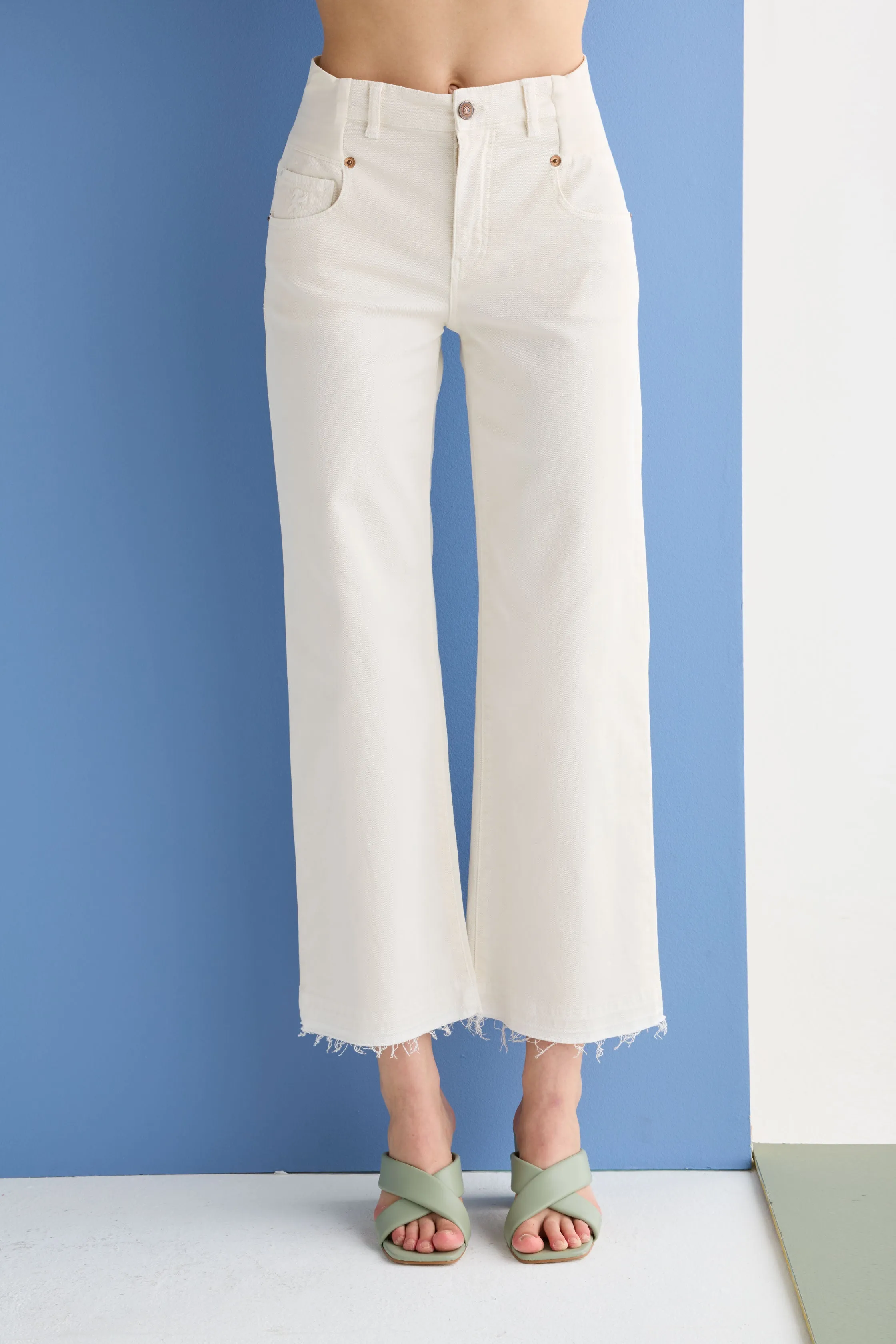 Straight Leg Trousers Garment Dyed 053U 3881