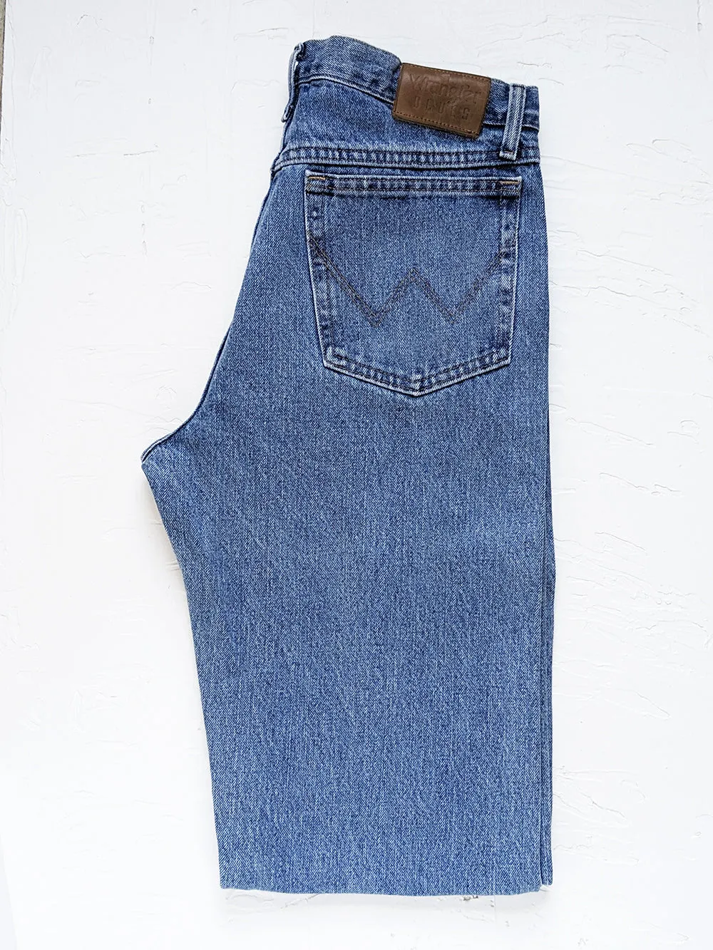 Wrangler Blues Medium Wash Jeans